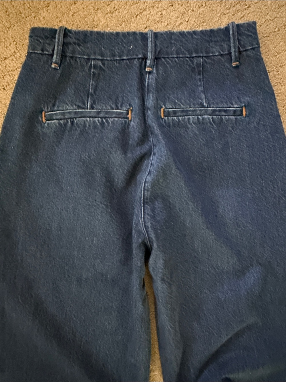 Abercrombie & Fitch Wide-Leg High-Rise Trousers - Navy Blue - Picture 6 of 9